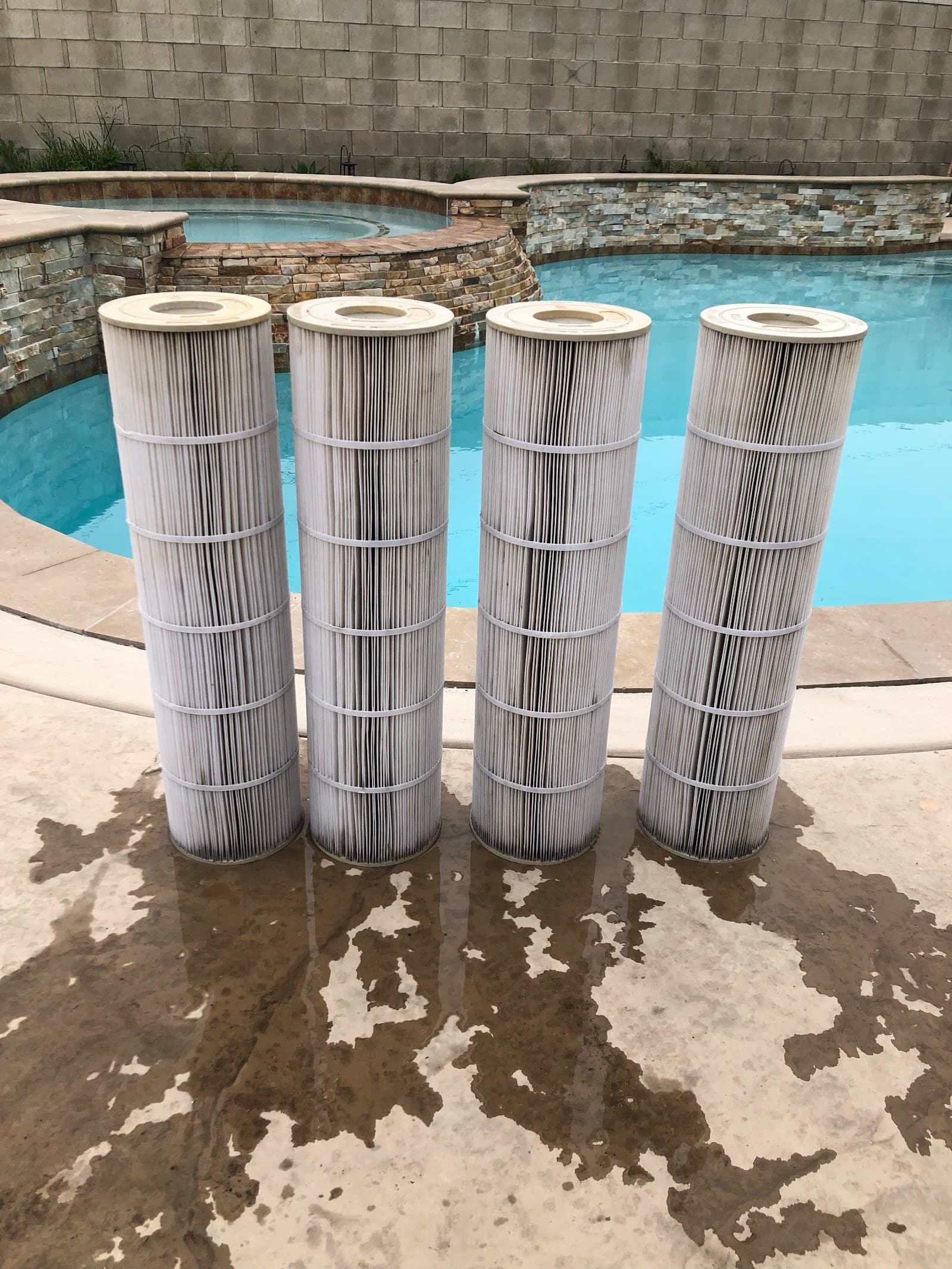 Weekly Pool Cleaning photo 4